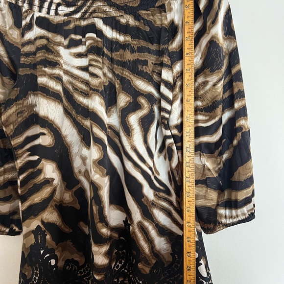 Y2K Cache Silk 3/4 Sleeve Top Off Shoulder Animal Print Slight Stretch Size M - Picture 6 of 6